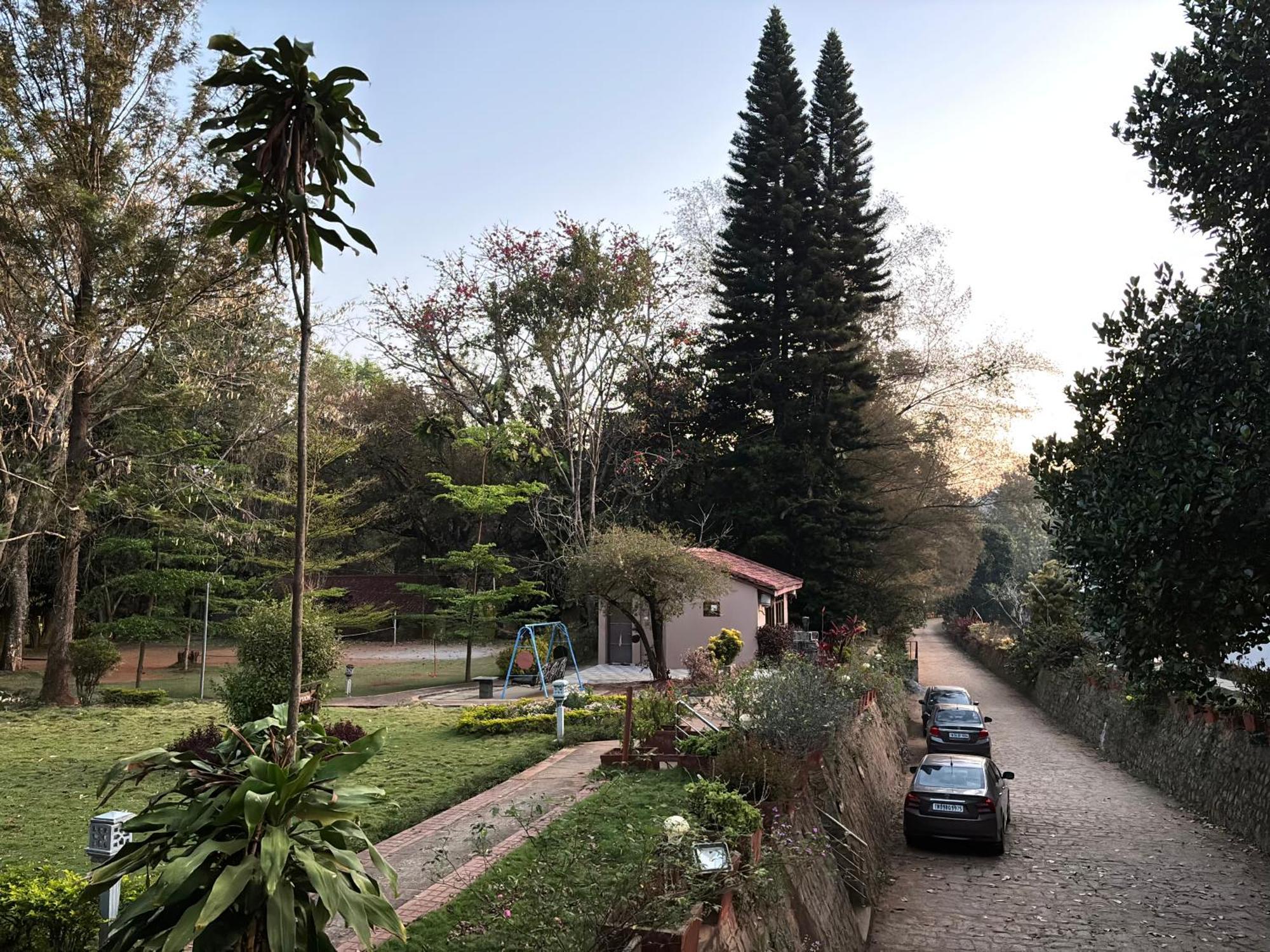 Zeenath Taj Gardens เยลาคีรี ภายนอก รูปภาพ
